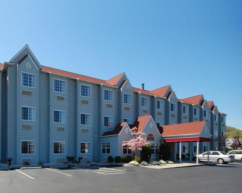 Econo / Pigeon Forge Hotel 2*
